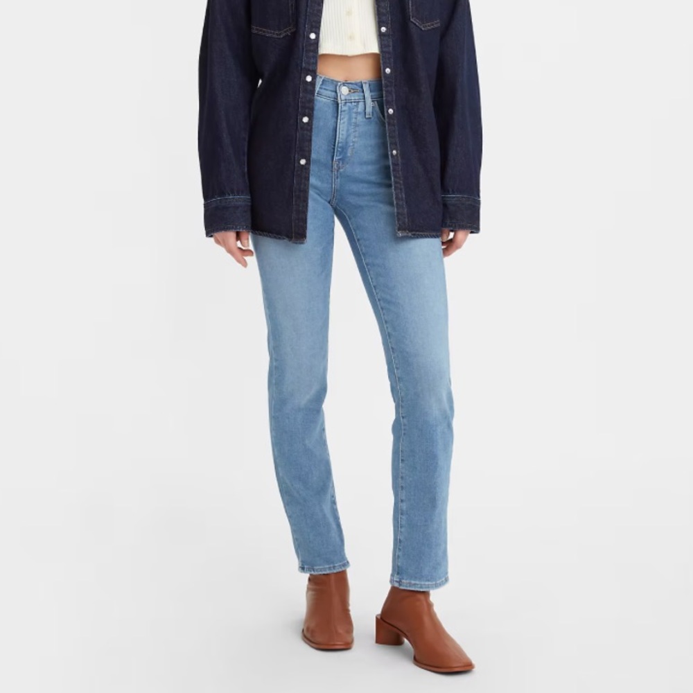 LEVI’S 312 Shaping Slim Medium/Light Wash Jean - Straight Leg